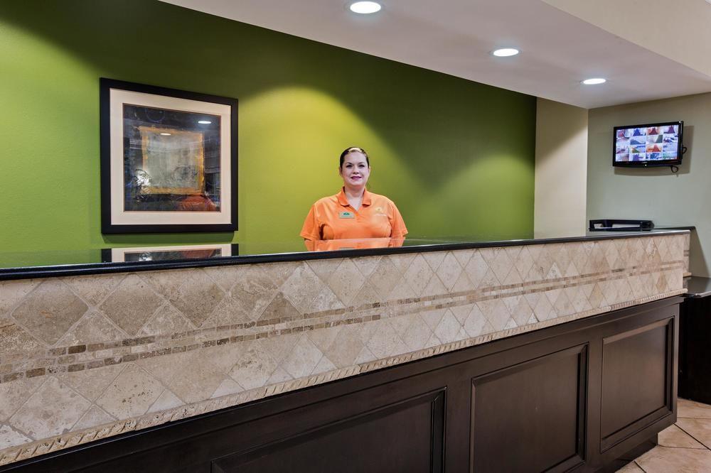 Best Western Iowa - Lake Charles East Exterior photo