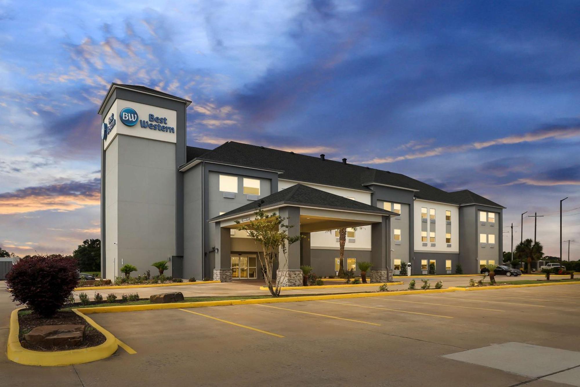 Best Western Iowa - Lake Charles East Exterior photo